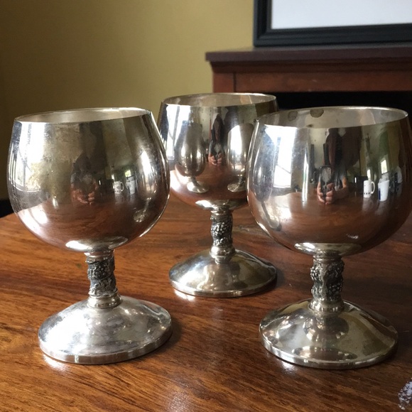 ROMA S.L. Silver Plated Wine Goblets Grape Leaf Motif Made in Spain ( Set of 3 ) - Picture 2 of 13